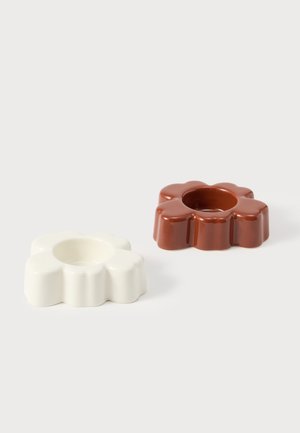 Marimekko, UNIKKO TEALIGHT 2 PACK - Свещник - white/chestnut