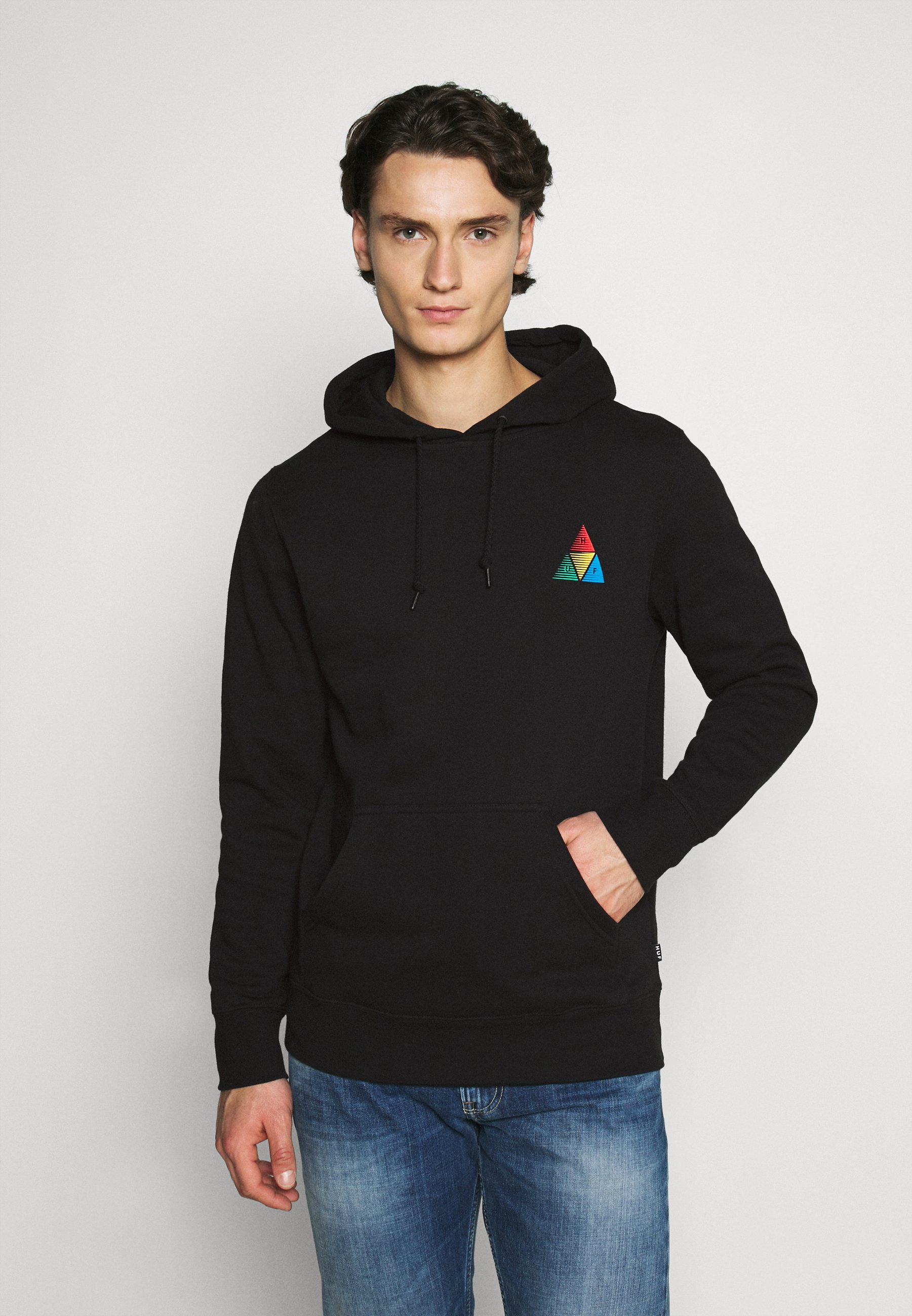 HUF PEAK SPORTIF HOODIE Hoodie blackZwart Zalando.nl HUF ESSENTIALS HOODIE Hoodie blackZwart Zalando.nl