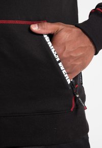 Thumbnail Image 4