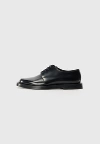 DERBY  - Snörskor - black
