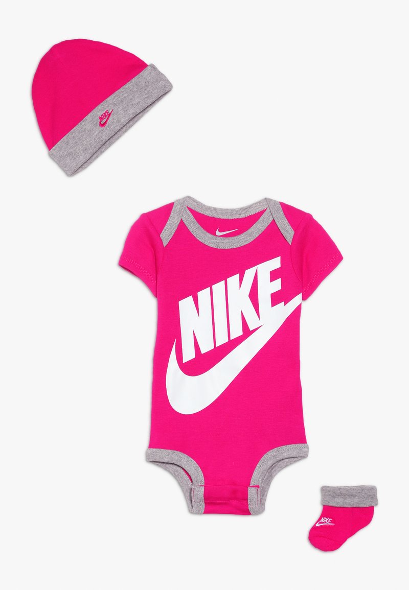 Nike Sportswear FUTURA LOGO HAT BOOTIE BABY SET Baby gifts rush pink/pink Zalando.co.uk