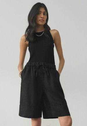Next, Shorts - black