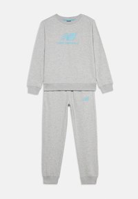 Δεν επιλέχθηκε, athletic grey heather