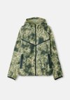TECH  - Skraistė  - neutral olive/black