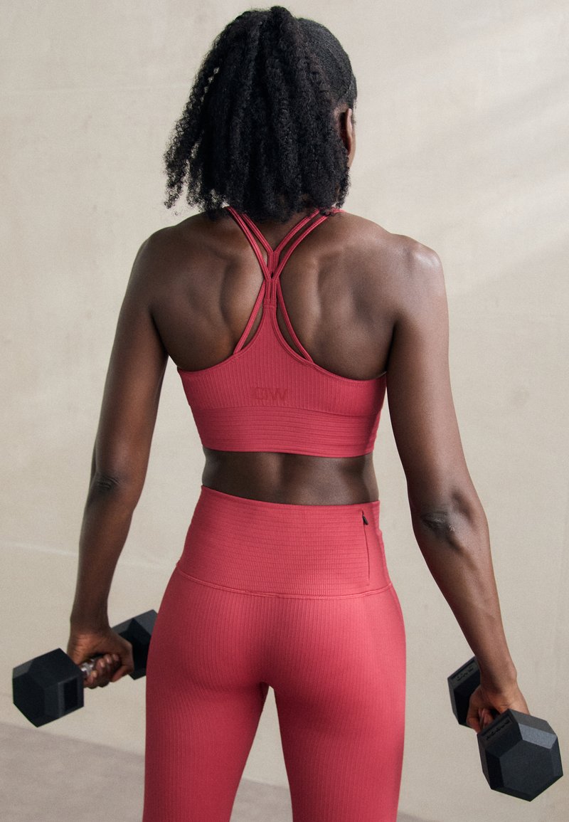 ICANIWILL DEFINE SEAMLESS BRA - Sportmelltartó könnyű sportoláshoz - autumn red