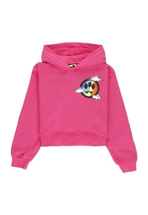 Rosafarbener, kurz geschnittener Hoodie aus weichem Stoff; mit einem mehrfarbigen Smiley-Grafikmotiv und Wolken auf der linken Brustseite.