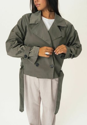 ALMAIC - Summer jacket - green