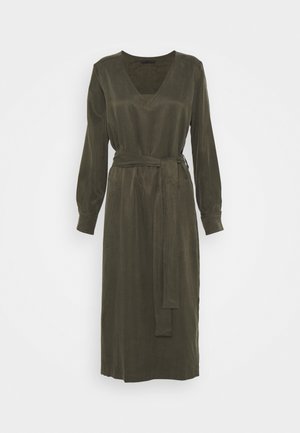 Vestido informal - green