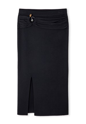 Gonna nera midi realizzata in tessuto a costine, con vita arricciata e un bottone decorativo, e una spaccatura laterale per un tocco di stile.