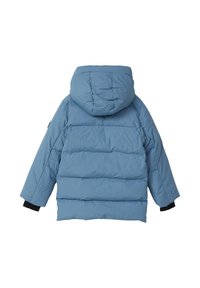 Veste rembourrée bleu clair avec capuche, présentant une texture matelassée, des poignets noirs et une coupe droite. La vue arrière montre des détails de couture.