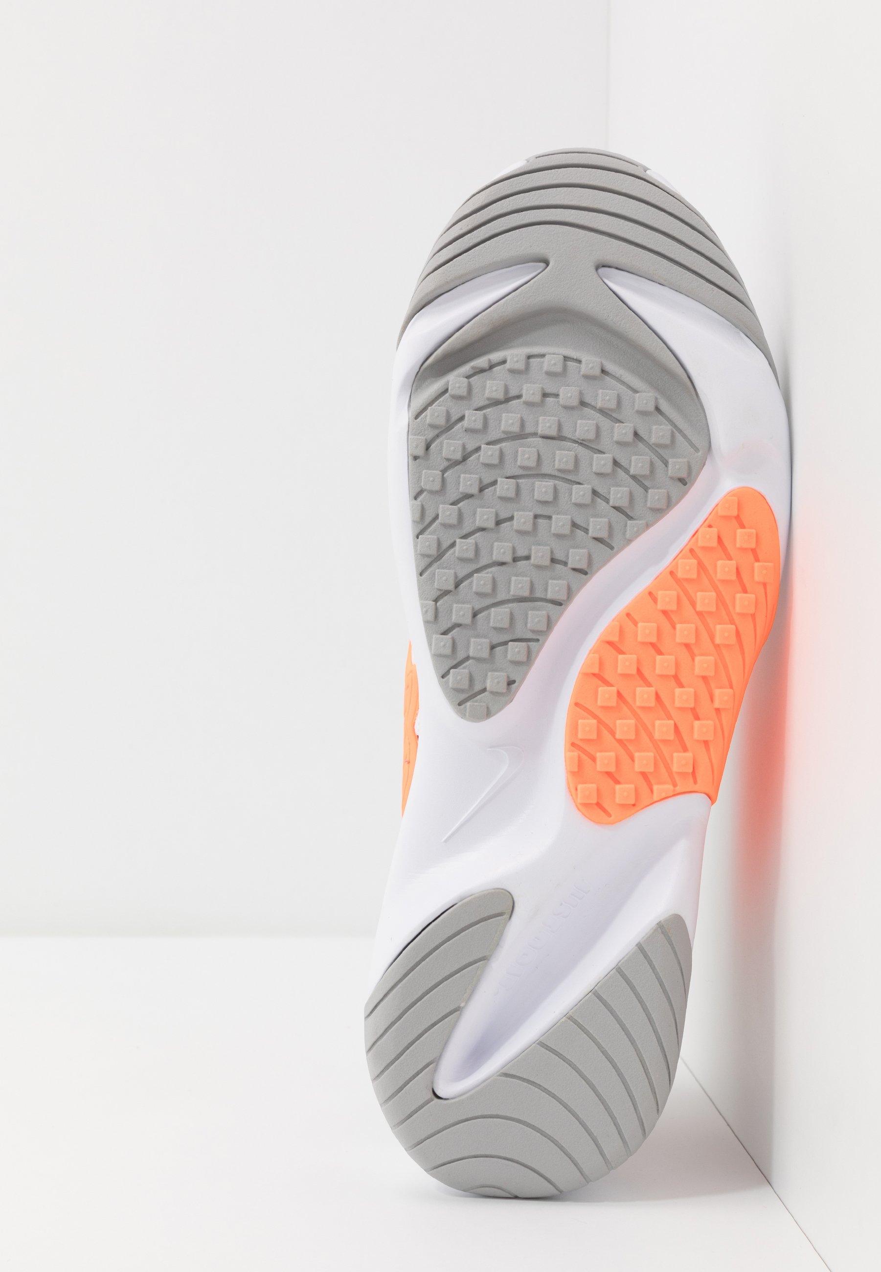 Nike Sportswear ZOOM - Baskets basses - white/grey/orange/blanc - ZALANDO.FR