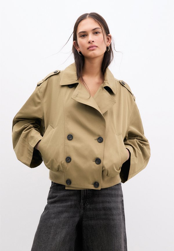 Leichte Jacke - camel