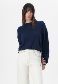 DRYKORN KEBEDI - Pulover - blue
