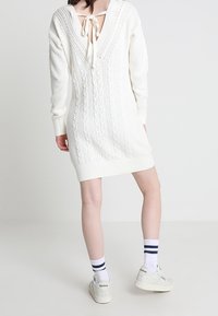 Abercrombie & Fitch Abito in maglia - off-white