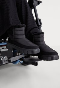 ADAPTIVE  - Winter boots - black