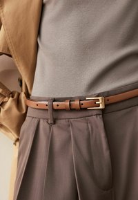Next MADE ITALY REGULAR FIT - Vöö - tan brown