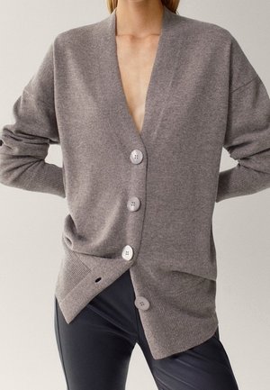 Strickjacke - grey