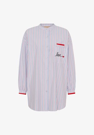 Stripet knap-ops t-shirt i lys blå, rød og hvid med lange ærmer, en brystlomme med "love" broderi og røde detaljer på manchetterne.