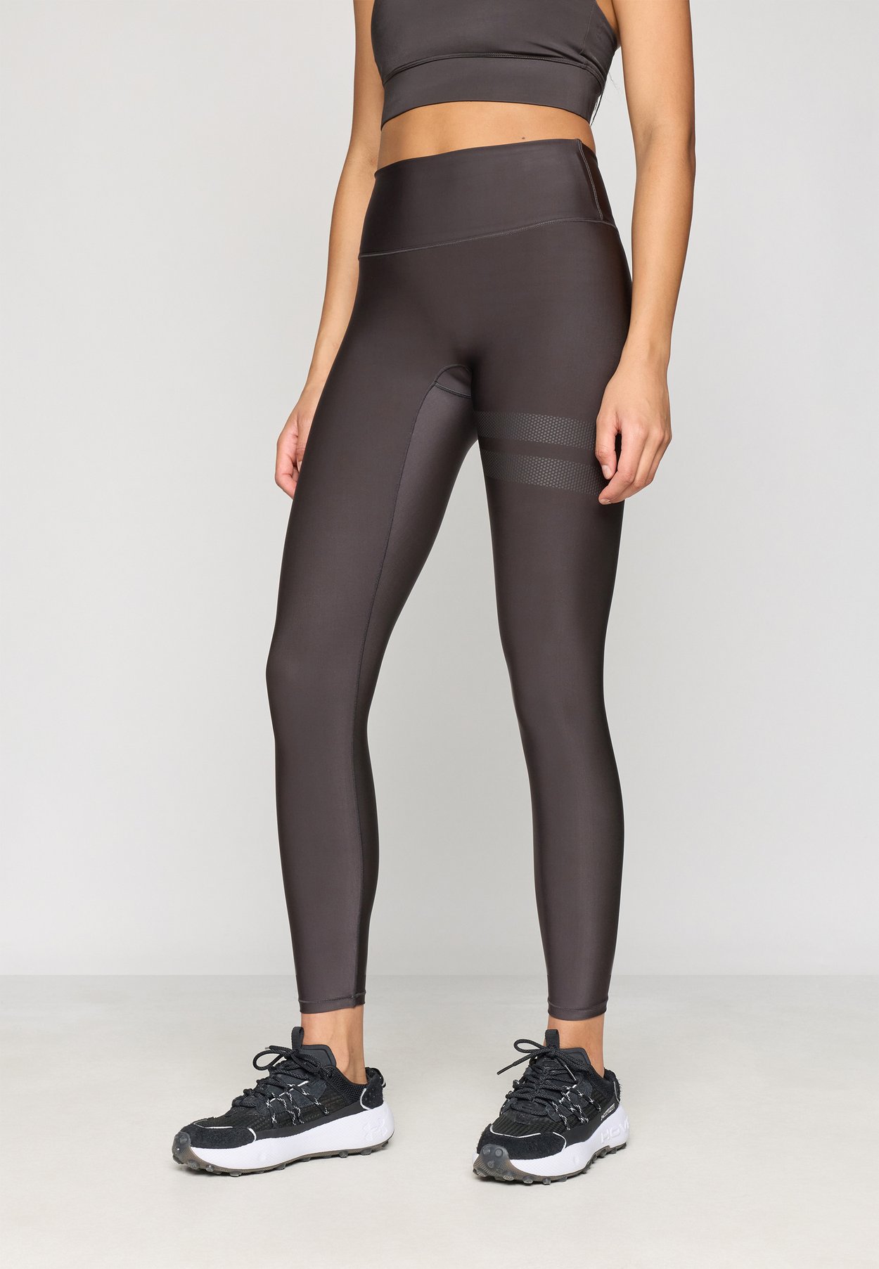 THE SIGNATURE GLOSS LEGGINGS