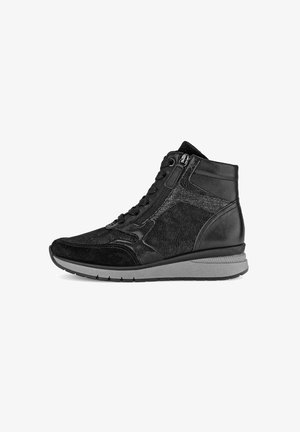 Schwarze High-Top-Sneaker aus strukturiertem Leder und Wildleder. Mit Schnür- und Reißverschluss, grauer Gummisohle und subtilen Akzenten.