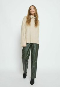 PEPPERCORN Džemper -  feather gray melange