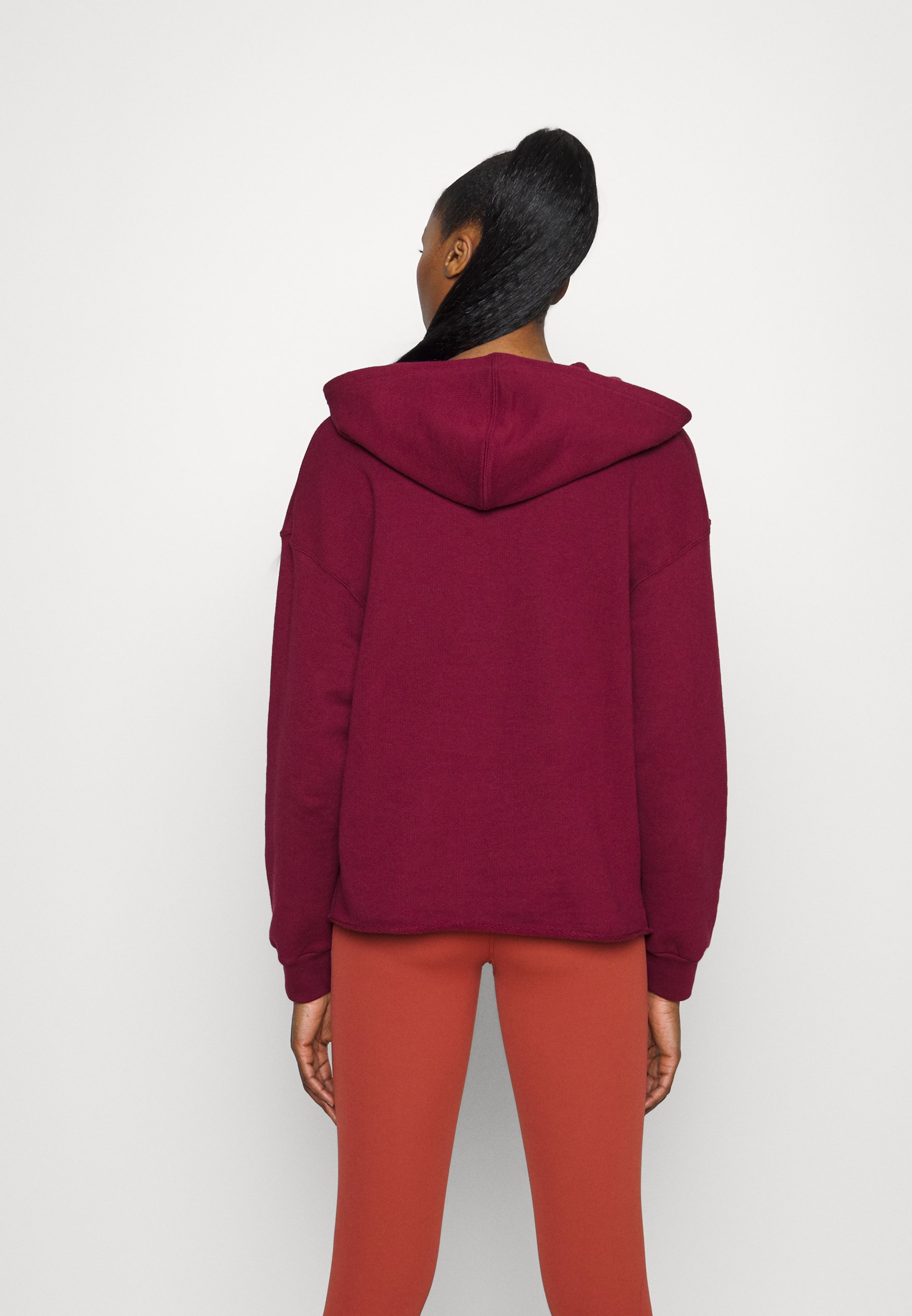 nike tech fleece hoodie size small