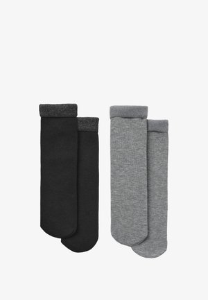 Due paia di calzini alti fino al ginocchio: uno nero con una cuffia grigio scuro, l'altro grigio chiaro con una cuffia abbinata. Texture liscia, motivo a coste sul paio grigio.