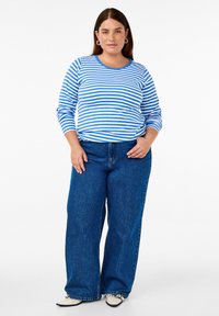 Zizzi GESTREIFTE - Pikkade varrukatega topp - b yonder white