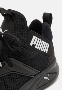 Puma Scarpe da corsa su strada - black