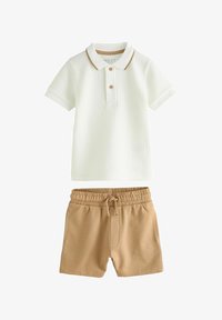 Unselected, tan white