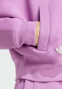 adidas Originals NEUCLASSICS TRACK - Felpa con zip - preloved purple cloud white