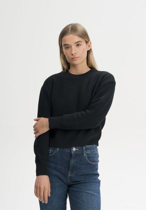 MELA, STRUKTURIERTER STRICKPULLOVER STYLE SURIYA - Pullover - schwarz