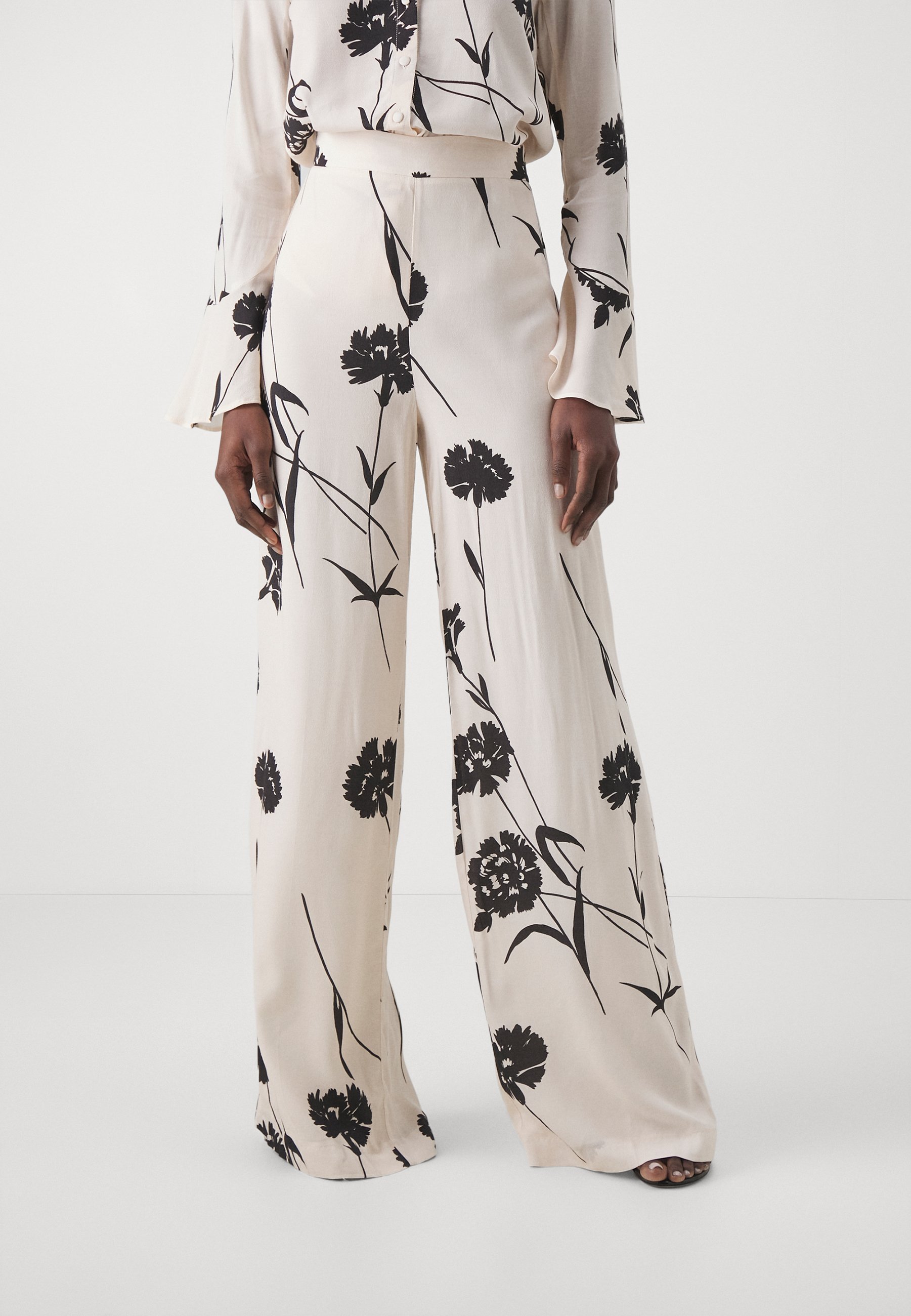 TWINSET TROUSERS - Pantaloni - nero/neve/avorio - Zalando.it