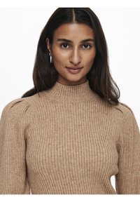 ONLY ONLKATIA DRESS - Vestido de malha - toasted coconut