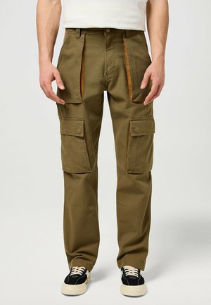 Wrangler CASUAL RELAXED FIT - Pantalones cargo - beech