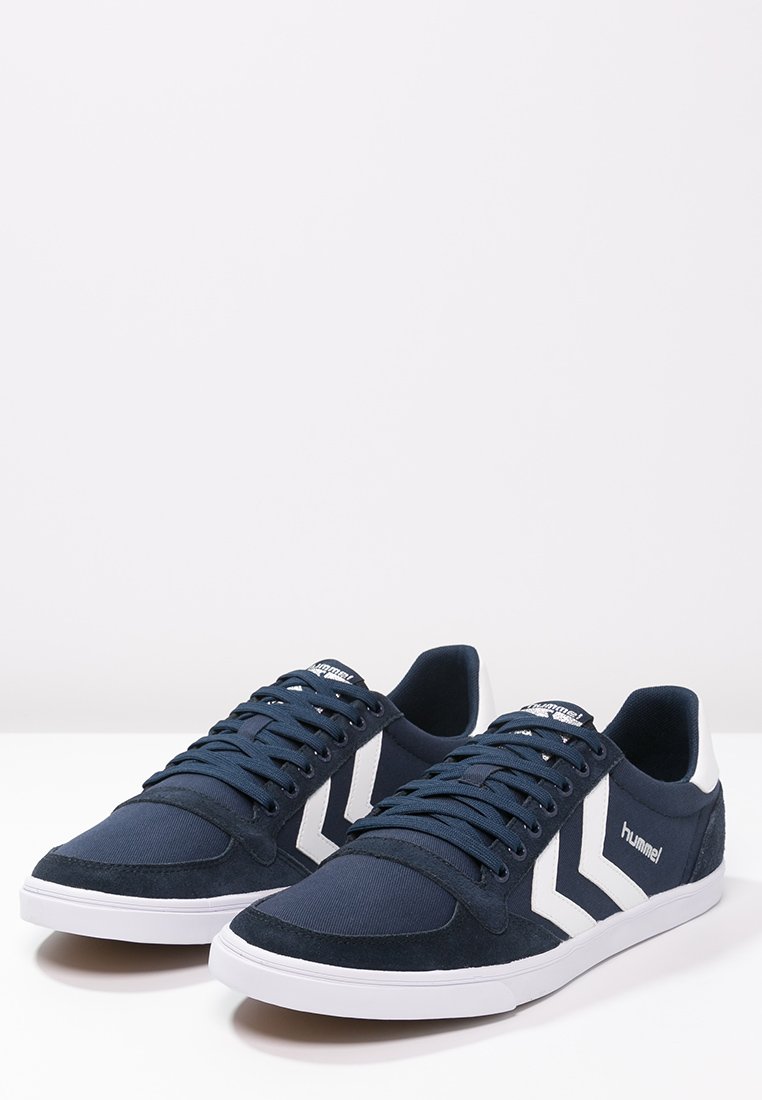 Hummel SLIMMER STADIL - Sneakers basse - dress blue/white/bianco
