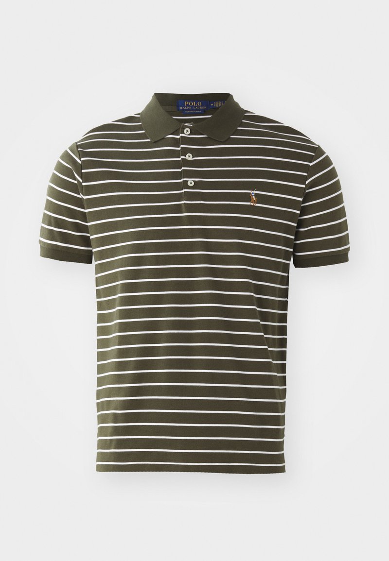 Olivegrünes Poloshirt mit weißen horizontalen Streifen, Kragen mit drei Knöpfen, kurzen Ärmeln und einem kleinen gestickten Logo auf der Brust.