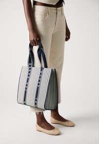 Ted Baker HAYLLEE STRIPED ICON BAG - Shopping Bag - navy