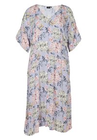 Blommig midiklänning i ljuslila med överdimensionerade ärmar. Har stora rosa och gula blommönster med gröna blad. V-ringad design.