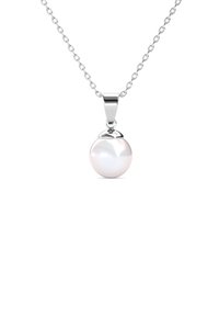 Collana con pendente in perla, caratterizzata da una perla bianca rotonda e lucente sospesa da un supporto in argento lucido e una catena collegata.