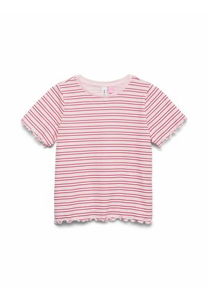 Camiseta de manga corta en rosa y blanco con rayas horizontales rojas y borde fruncido ondulado en las mangas y el dobladillo.