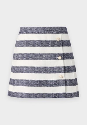 Striped A-line skirt in navy and white, made of textured fabric. Features three pearl buttons on the side.
