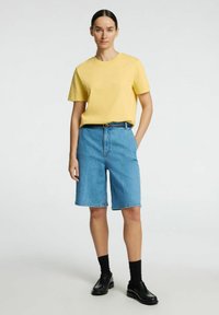 Selected Femme ESSENTIAL BOXY NOOS - T-shirts basic - sundress