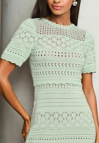 Lipsy REGULAR FIT - CROCHET FIT AND FLARE SHORT SLEEVE SUMMER  - Neulemekko - green
