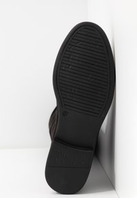 Anna Field Wide Fit Overkneeskor - black