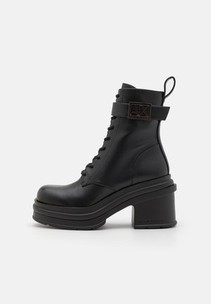 Armani Exchange Botines de tacón - black
