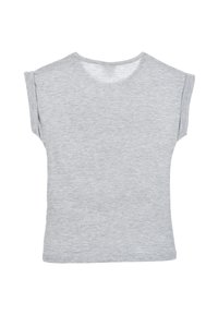 Camiseta gris de manga corta hecha de algodón suave. Presenta un diseño de corte relajado y un escote redondo con puños enrollados. Textura suave.