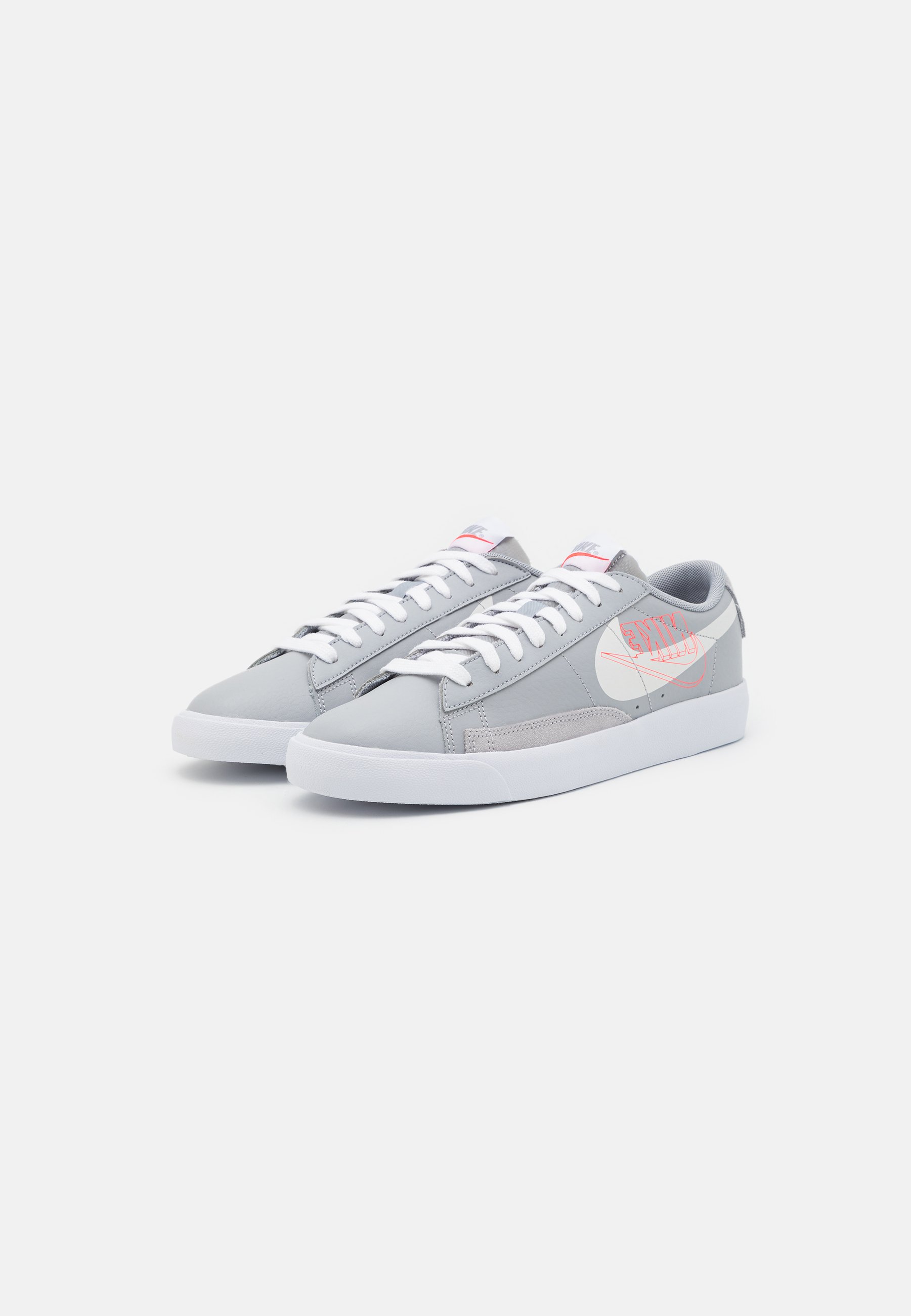 blazer nike grey