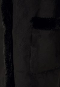 Derhy Cappotto classico - black