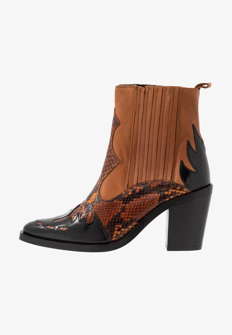 Kurt Geiger London Damen Cowboy Biker Ankle Boot Tan Zalando Ie